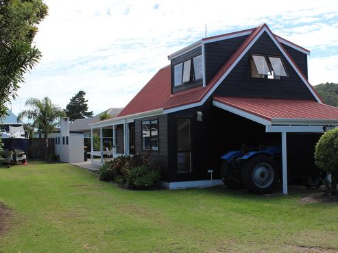 235 Waimaire Avenue, Matarangi