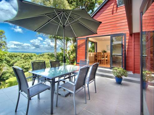 606 South Titirangi Road, Titirangi