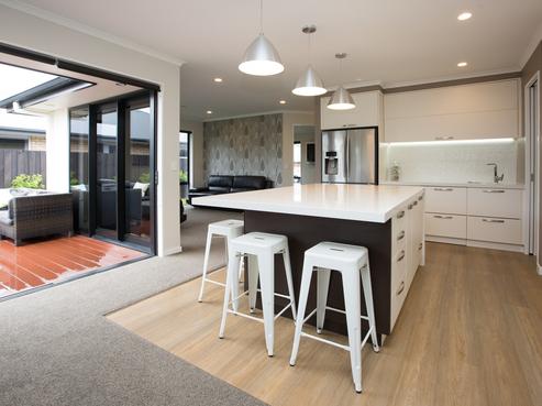 19 Russell Avenue, Allenton