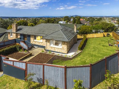 27 Speedy Crescent, Hillcrest