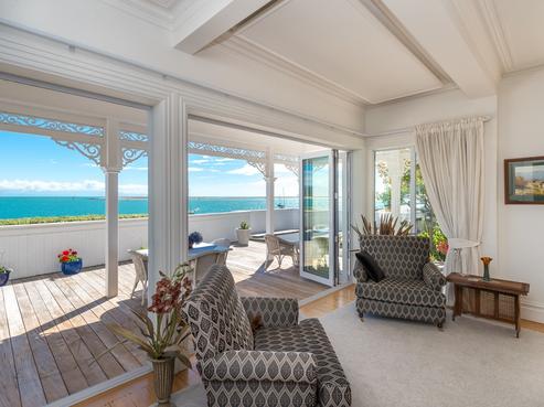 373 Wakefield Quay, Stepneyville