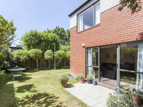 5/15 Coles Place, Saint Albans
