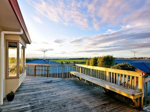 16 Greenfield Drive, Western Heights