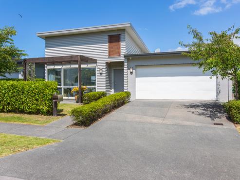 22 Barbarich Drive, Stonefields