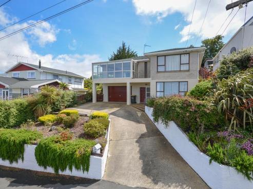23 Dalrymple Street, Pine Hill