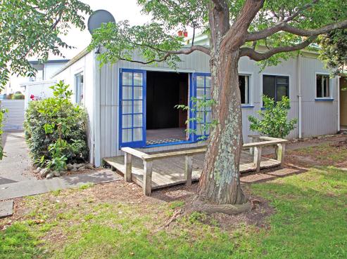 25 Charles Street, Westshore
