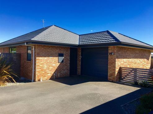 4/42 Sawyers Arms Road, Northcote