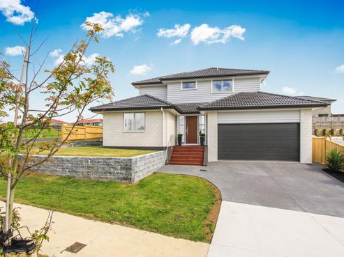 2 Regis Park Drive, Pukekohe