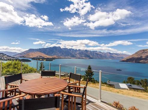 2 Chandler Lane, Fernhill/Sunshine Bay