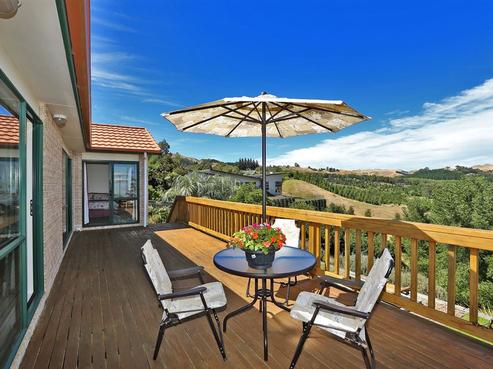 75 Hikanui Drive, Havelock North