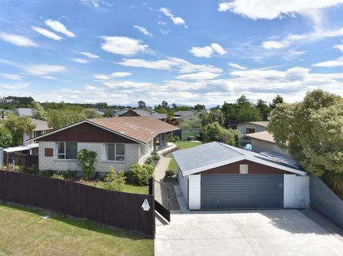 19 Bowie Drive, Woodend