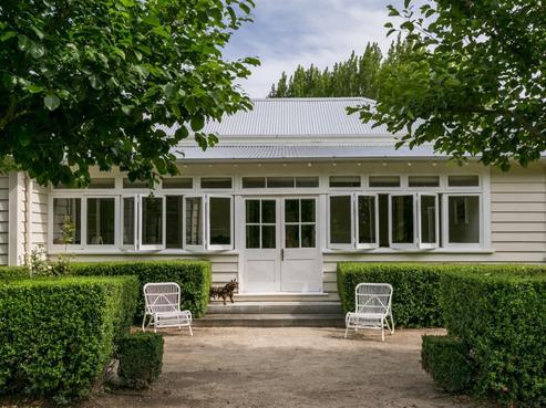 235 Middle Road, Havelock North