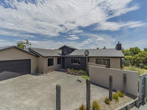 27 Lobank Place, Richmond