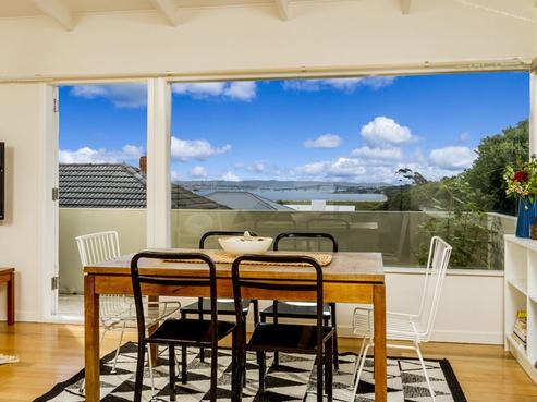 28 Regent Street, Devonport