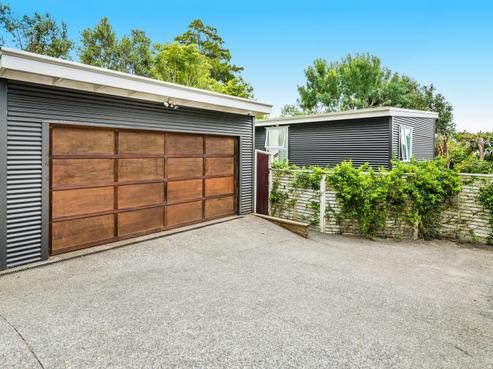 122A Sunset Road, Unsworth Heights
