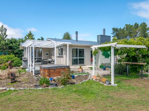 2143 South Eyre Road, West Eyreton