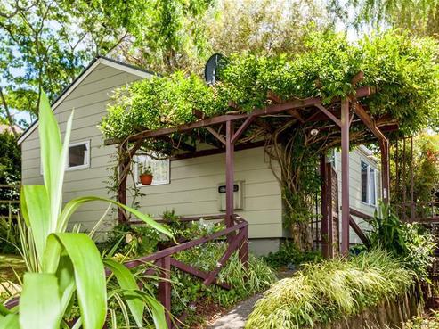 8 Elgin Grove, Merrilands