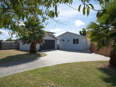 300 Shakespeare Street, Leamington