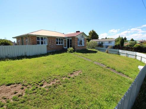 62 Ewert Street, Fordlands