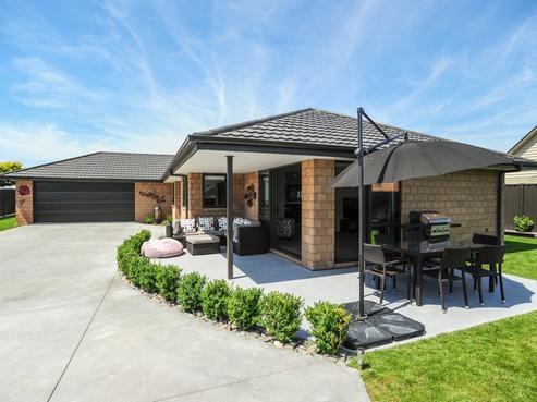 10 Whakatomo Place, Havelock North
