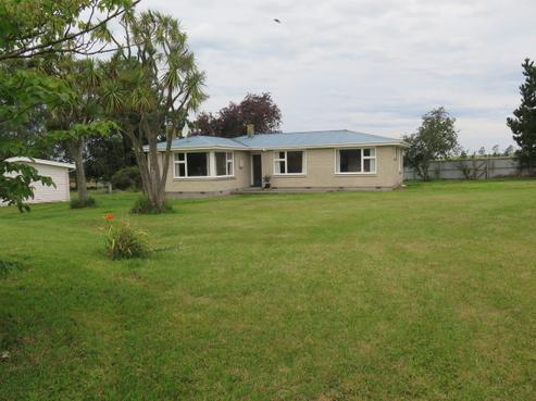 918 Hunter Makikihi Road, Hunter