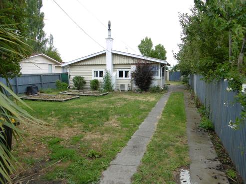 24 Ferry Road, Woodend Beach