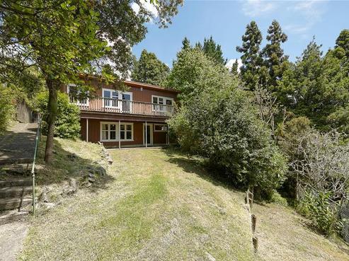 223 Forest Hill Road, Waiatarua