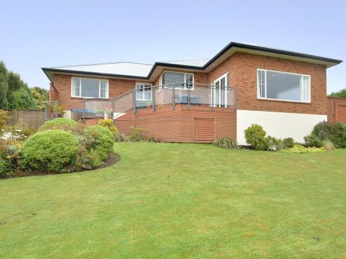 10 Hilton Road, Highcliff