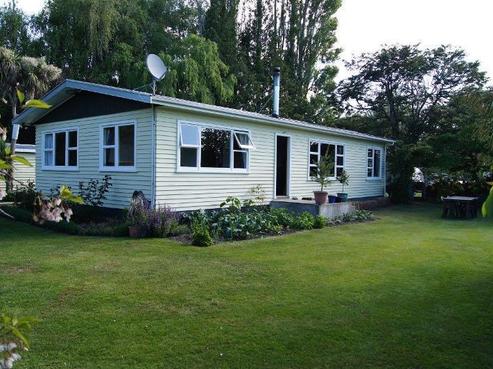 1 River Road, Pleasant Point