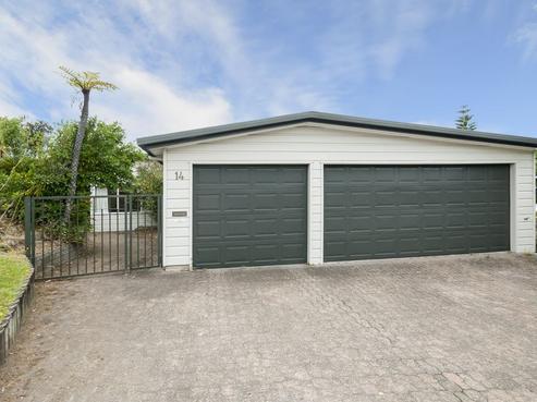 14 Dowse Drive, Maungaraki