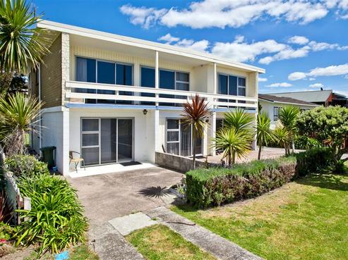 52 Ocean Road, Ohope