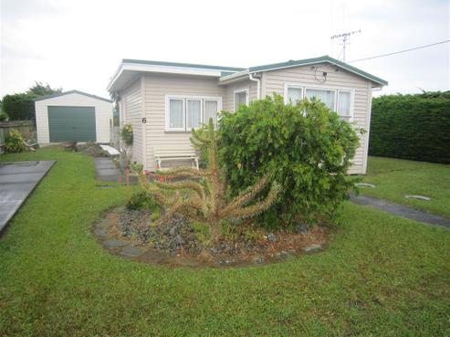 6 Edinburgh Terrace, Foxton Beach
