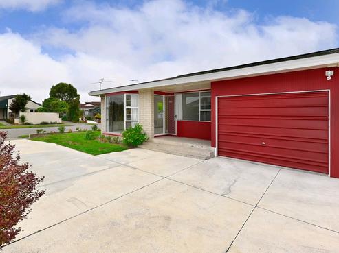 31 Northfield Road, Casebrook