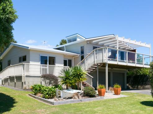 5 Motukari Place, Onaero