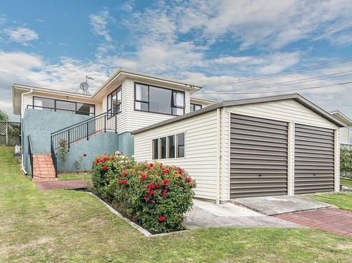 40 Gray Avenue, Paraparaumu Beach