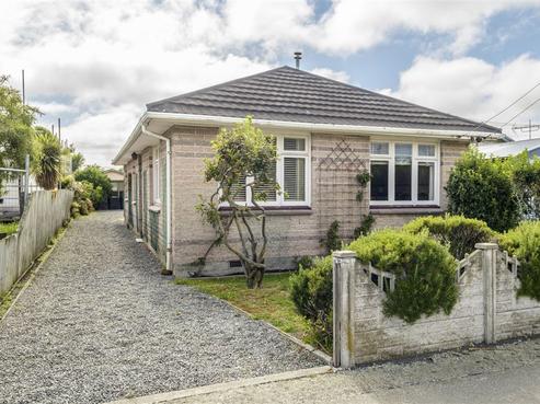 341 Estuary Road, South New Brighton
