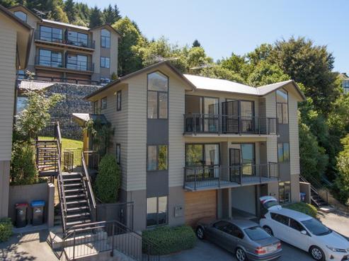 13/8 Mckerrow Place, Fernhill/Sunshine Bay