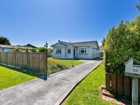 24 Harris Street, Marton