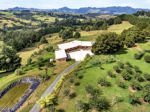 39 Woodward Road, Maungatapere