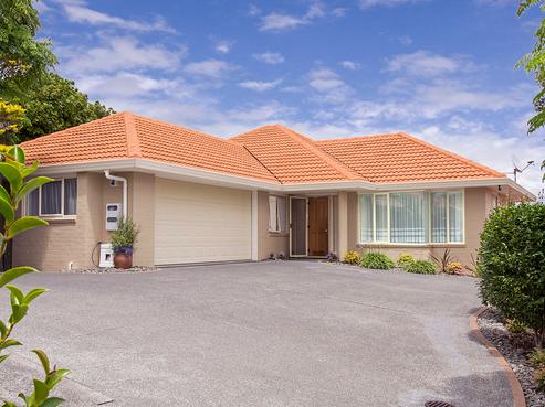 25 Gillett Place, Botany Downs
