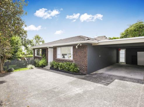 2/156 Coates Avenue, Orakei