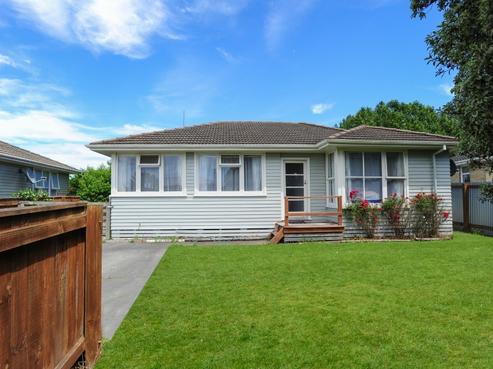 82 Lipscombe Crescent, Havelock North