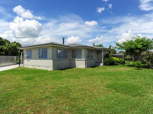 10 Kirkcaldy Place, Flaxmere