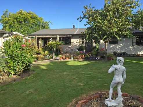 16 Yarmouth Road, Flaxmere