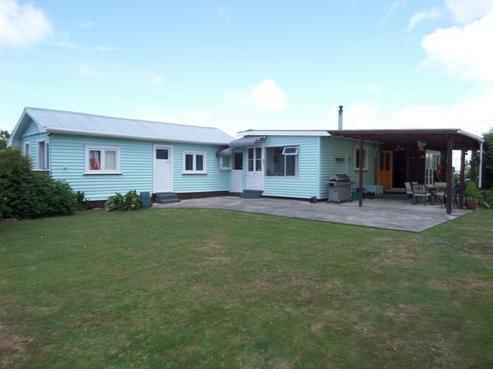 1995 Orini Road, Whitikahu