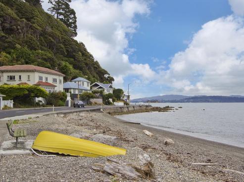 624 Marine Drive, Days Bay