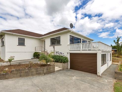 86 Anzac Road, Morningside