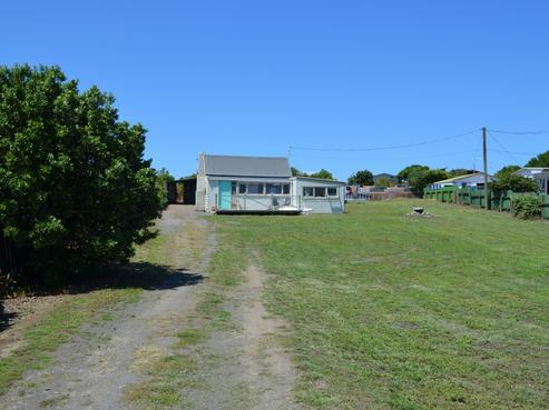 392 Main North Road, Bay View
