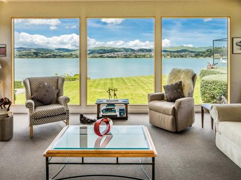 29 Motukaraka Point, Pauatahanui