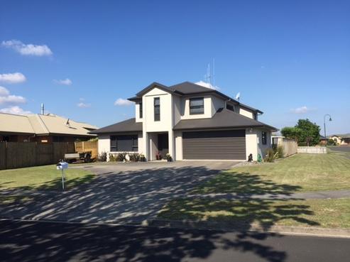 16 Oaklands Drive, Cambridge